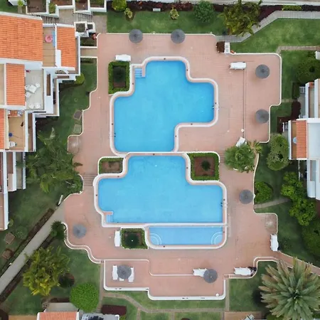 Family Apartment, Wifi, Shared Pool In Los Cristianos *