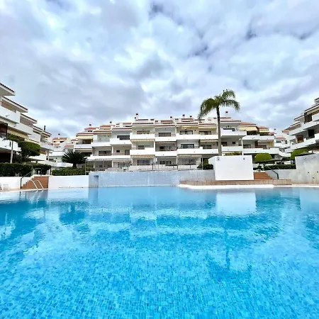 Family Apartment, Wifi, Shared Pool In Los Cristianos Los Cristianos (Tenerife)