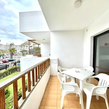 Daire Family Apartment, Wifi, Shared Pool In Los Cristianos