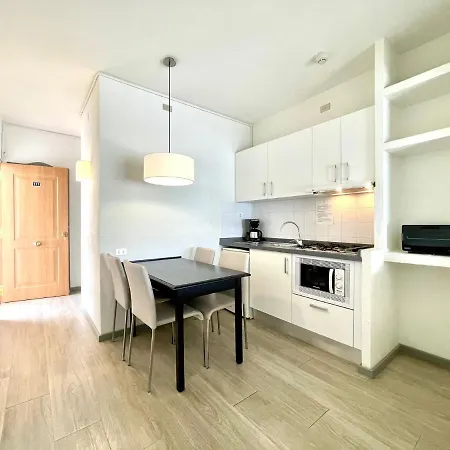 Family Apartment, Wifi, Shared Pool In Los Cristianos