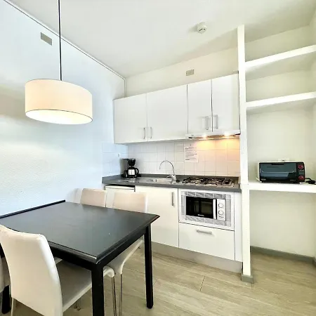 Family Apartment, Wifi, Shared Pool In Los Cristianos Daire Los Cristianos (Tenerife)