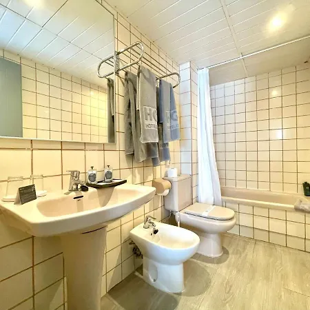 Family Apartment, Wifi, Shared Pool In Los Cristianos Daire
